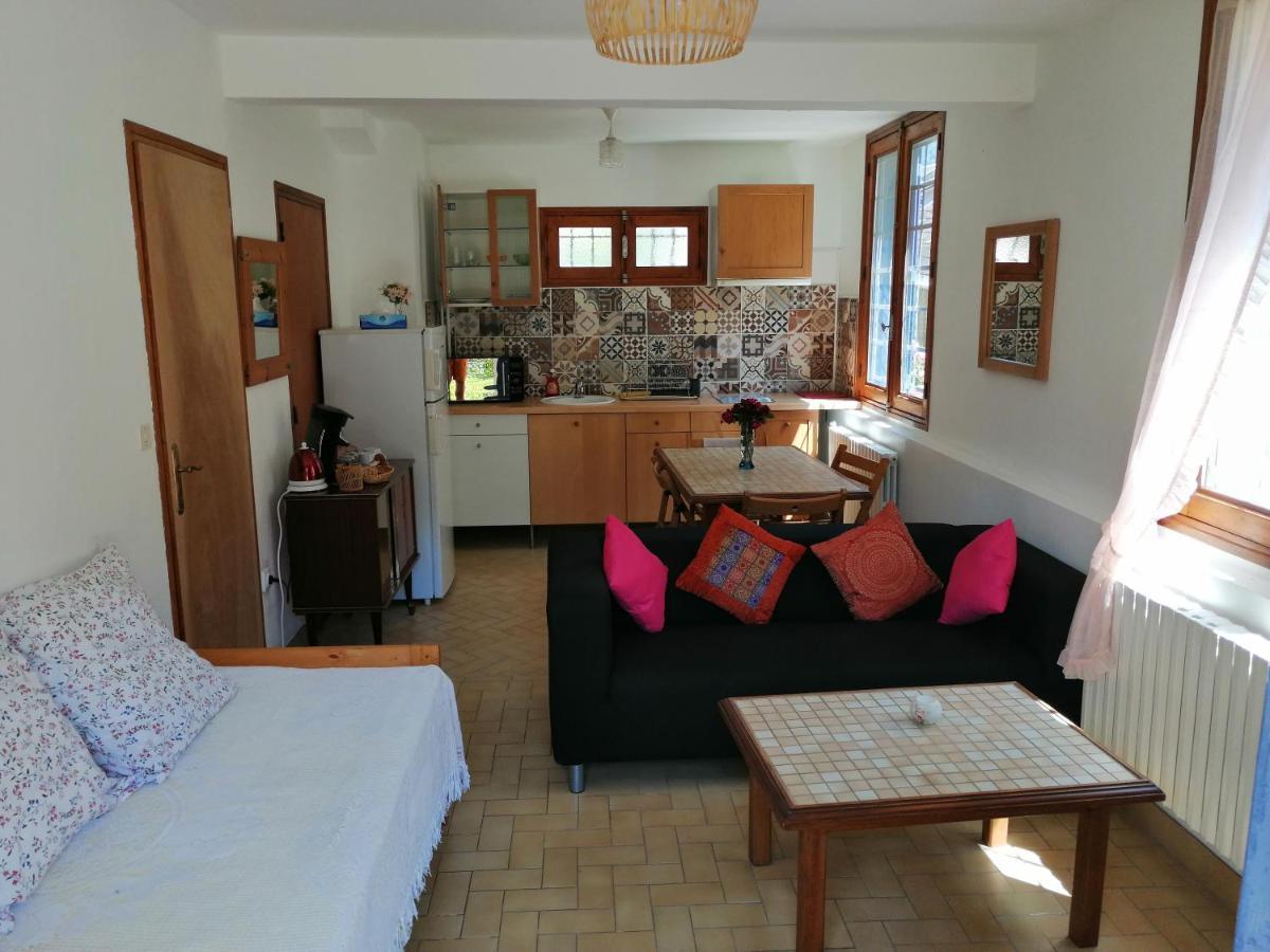 Bed and Breakfast Les Rosiers à Bagnères-de-Luchon Extérieur photo